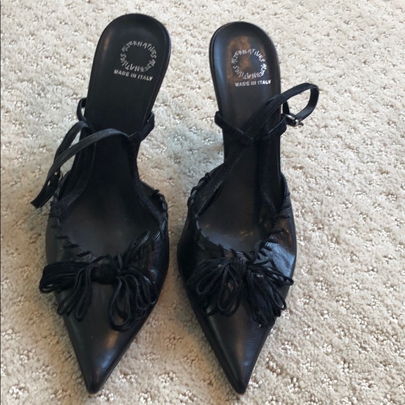 Alternatives Black Leather Heels - Picture 1 of 3